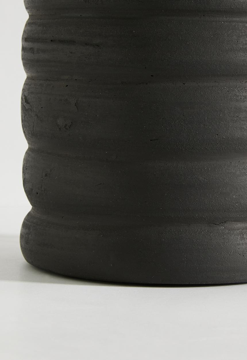 Sixth Floor - Terracotta utensil holder - Black
