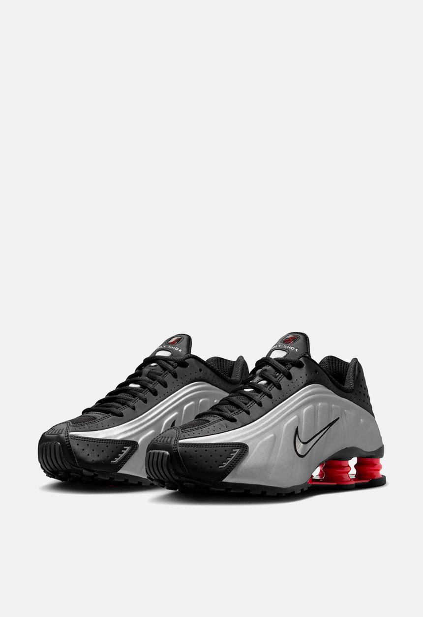 Nike - Nike Shox R4