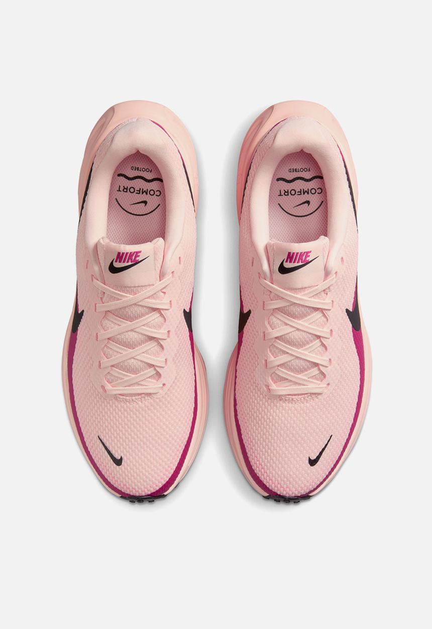 Nike - Nike Revolution 8