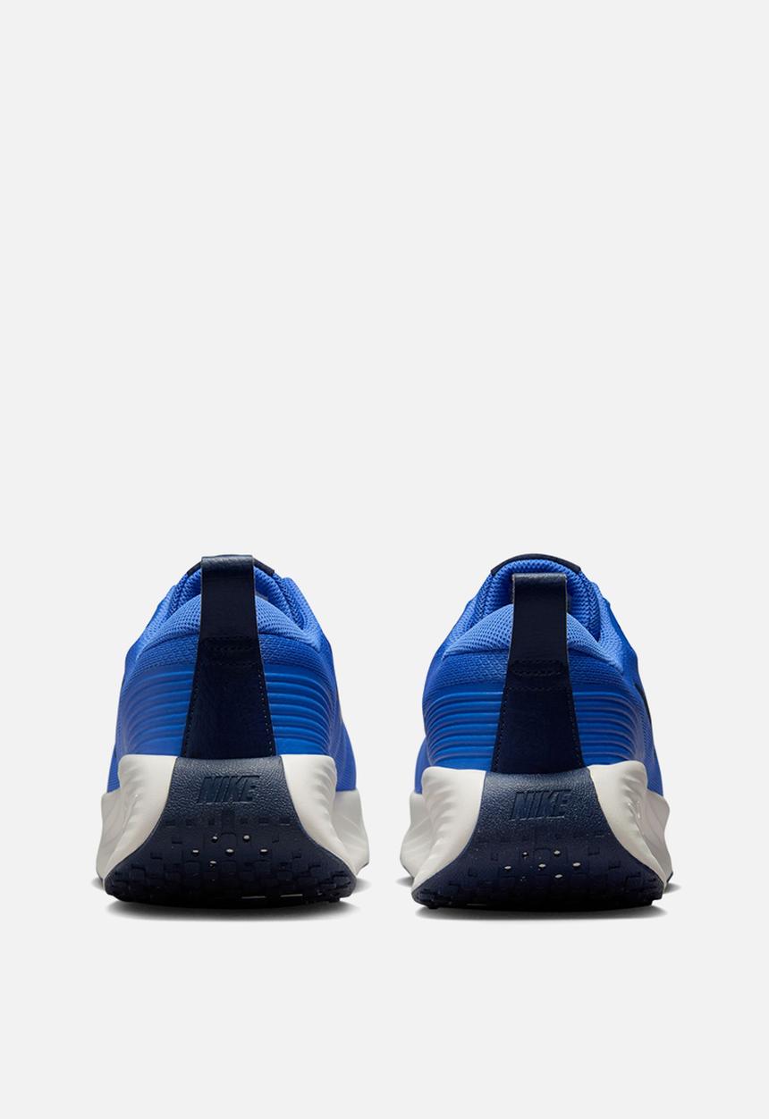 Nike - Nike Promina