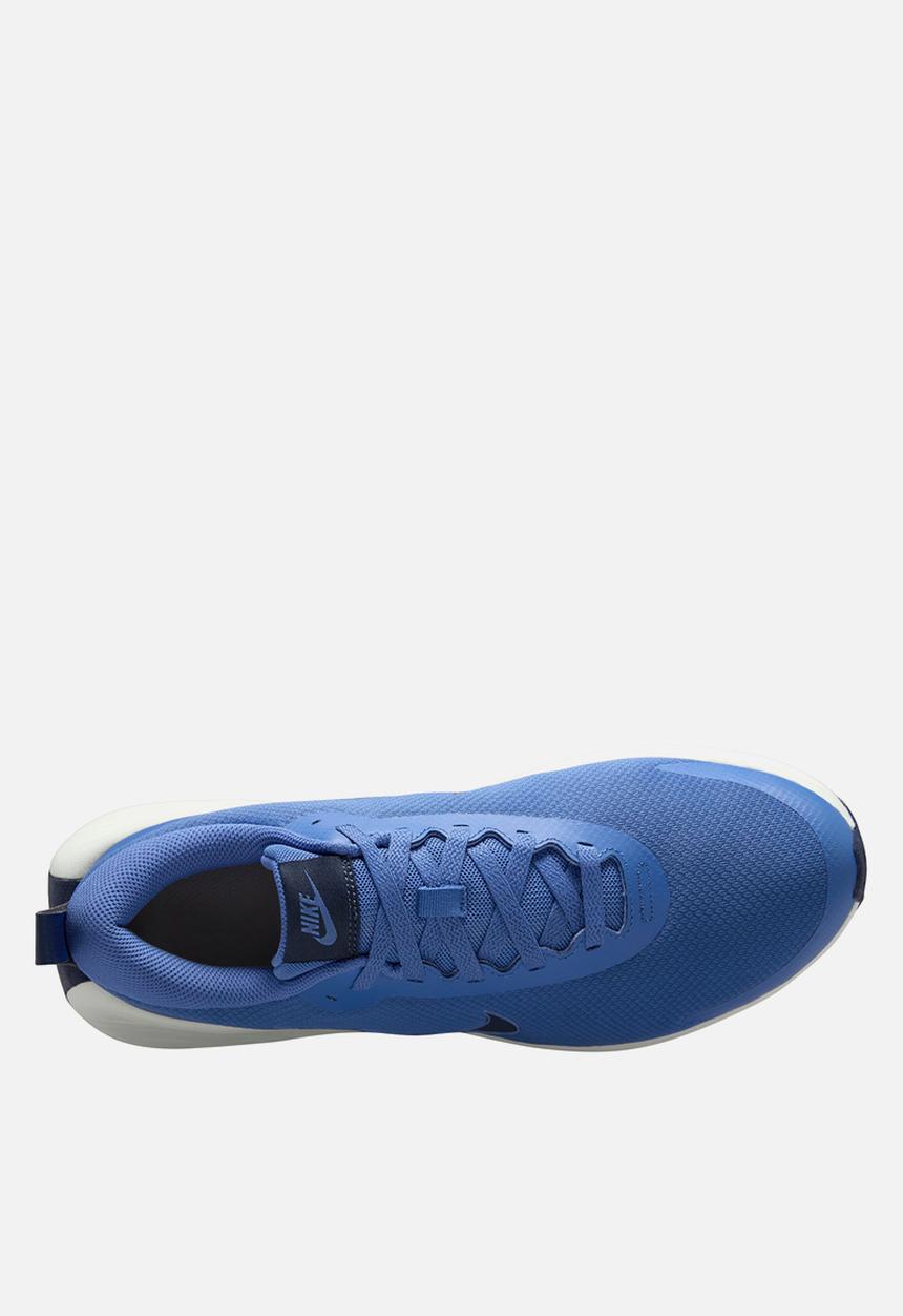 Nike - Nike Promina