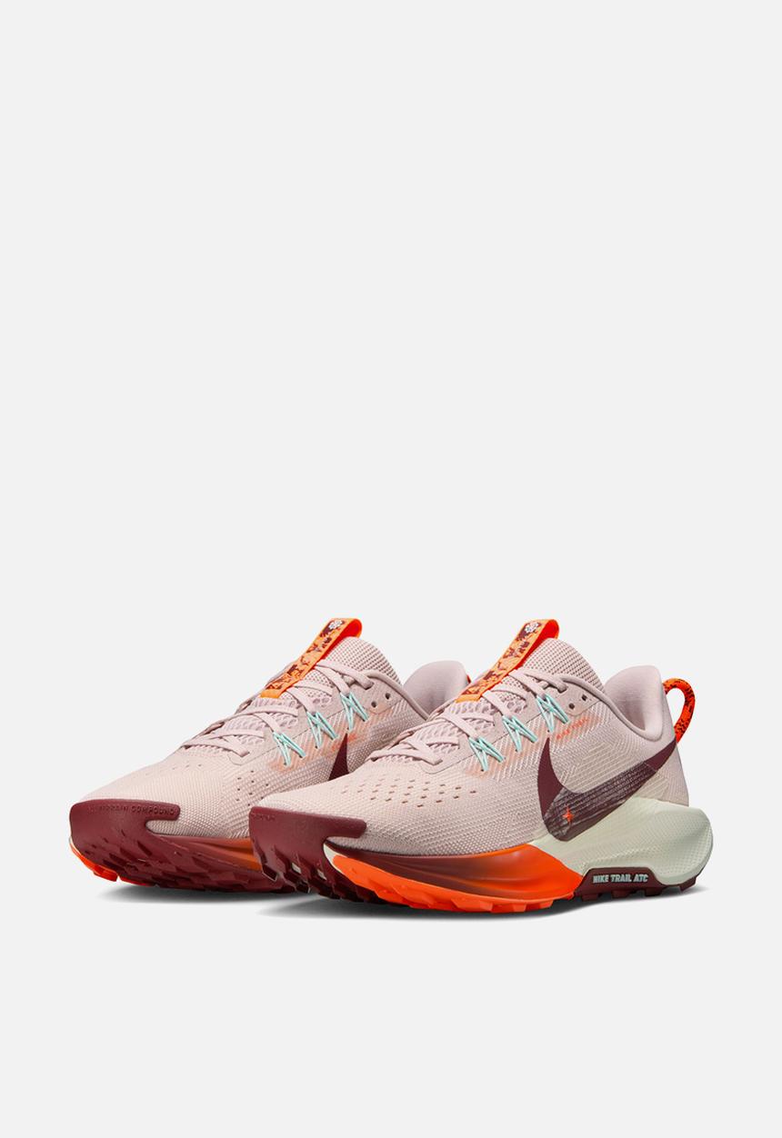 Nike - Nike Pegasus Trail 5