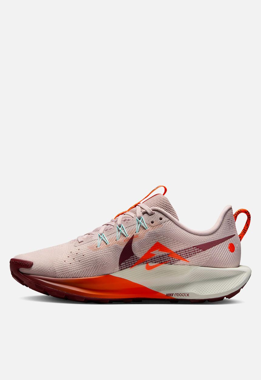 Nike - Nike Pegasus Trail 5