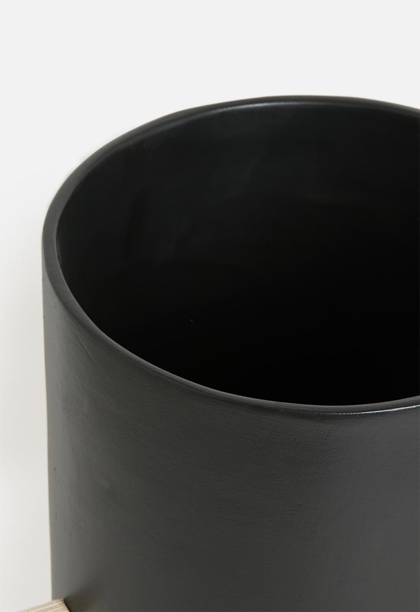 Native Decor - Congo planter - black