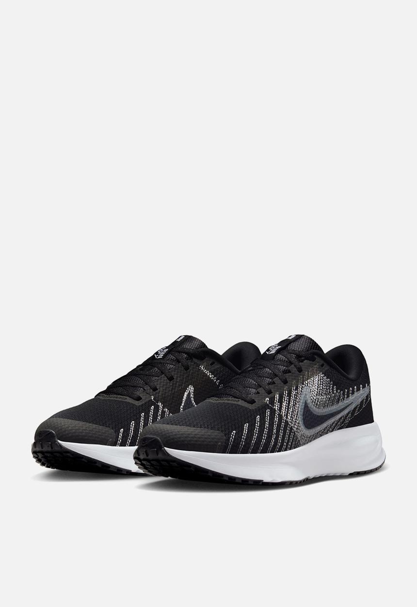 Nike - Nike Run Defy