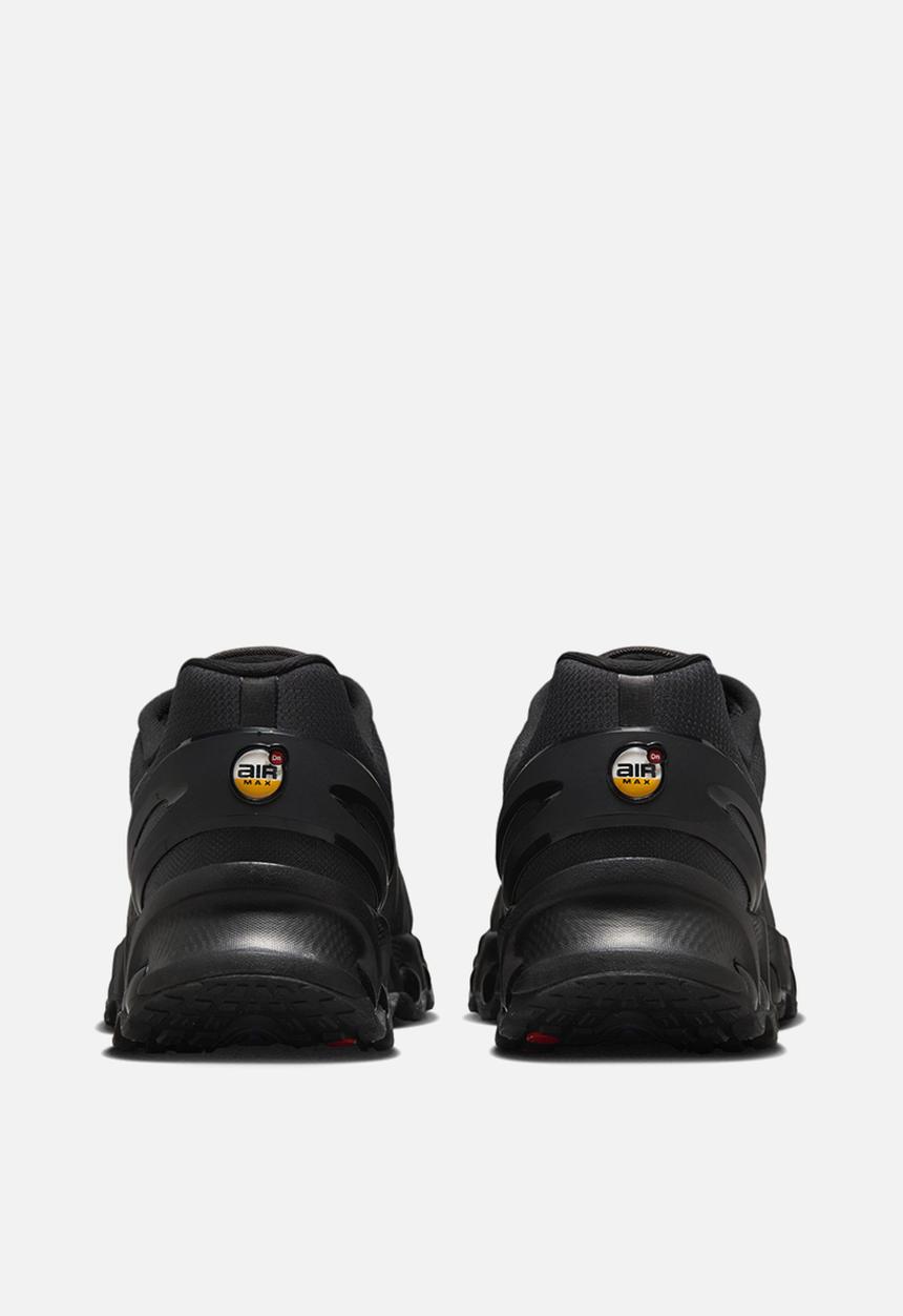 Nike - AIR MAX DN8