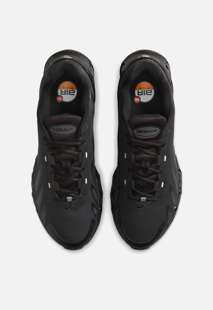 Nike - AIR MAX DN8