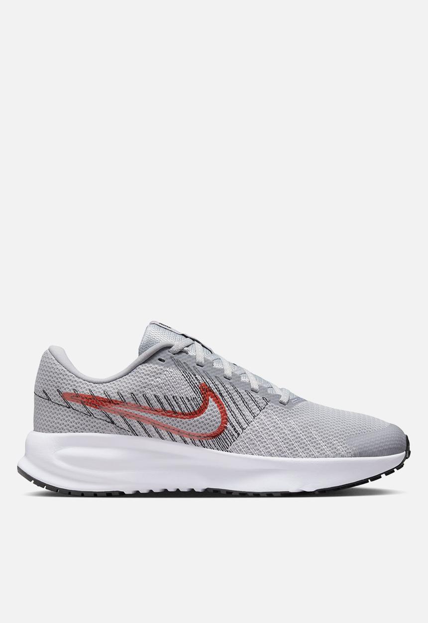 Nike - Nike Run Defy