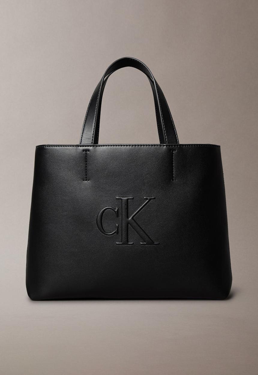 Calvin Klein - Sculpted mini ew tote- na black