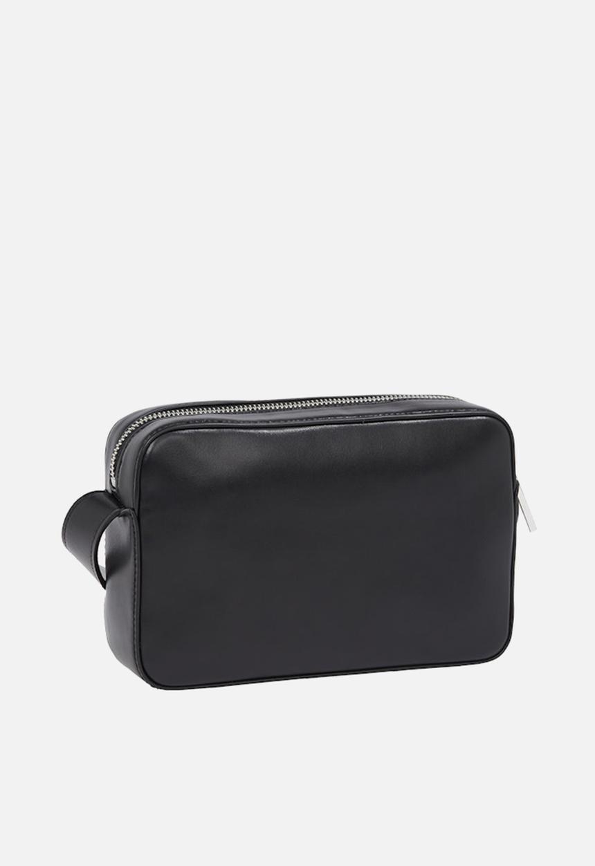 Calvin Klein - Embossed logo camera bag- ck black