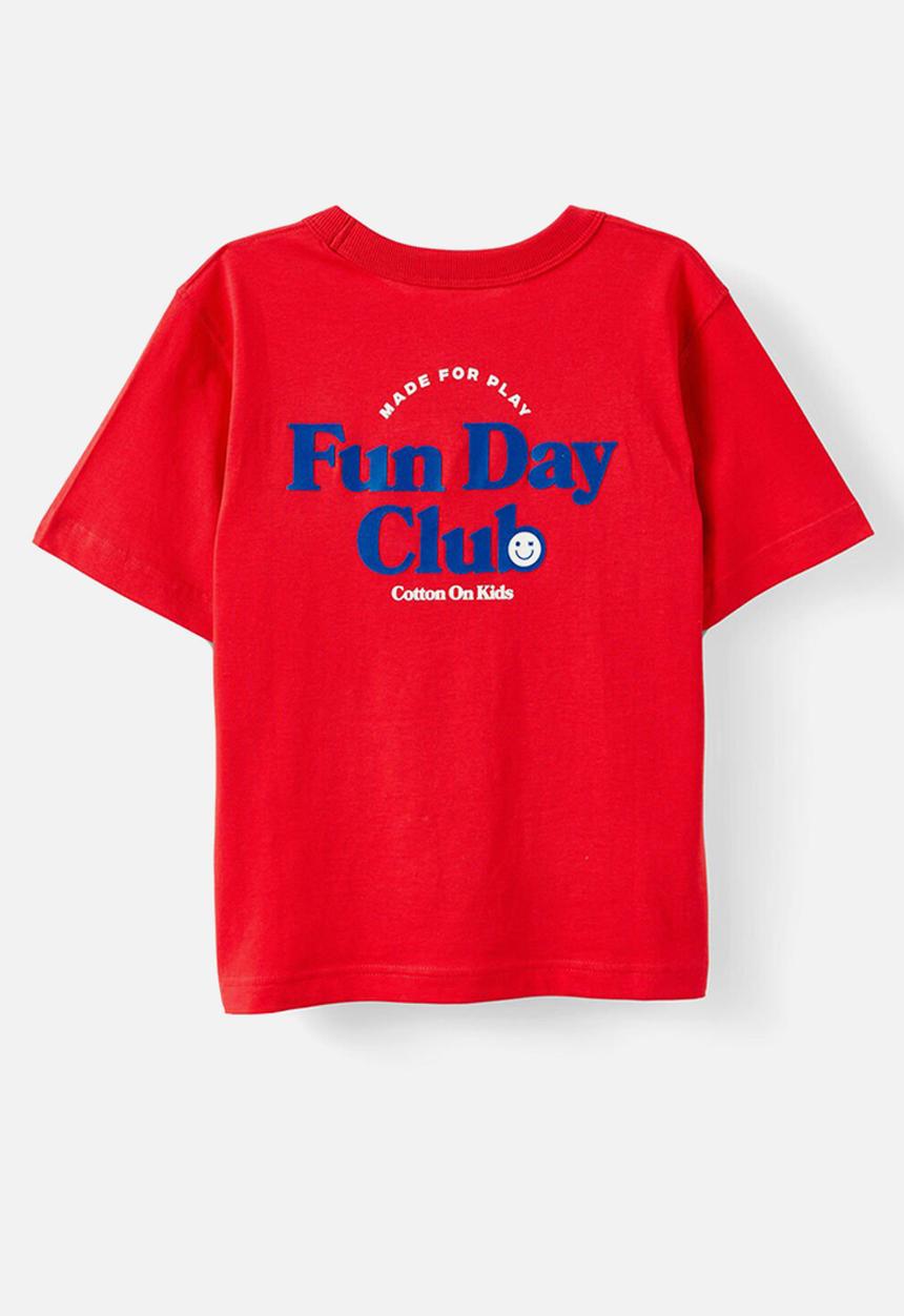 Cotton On - Jonny Short Sleeve Graphic Print Tee - Varsity Red/Fun Day Club Made For Play