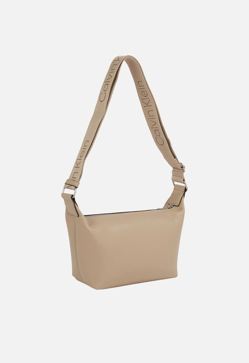 Calvin Klein - Ultralight shoulder bag22 pu- crockery