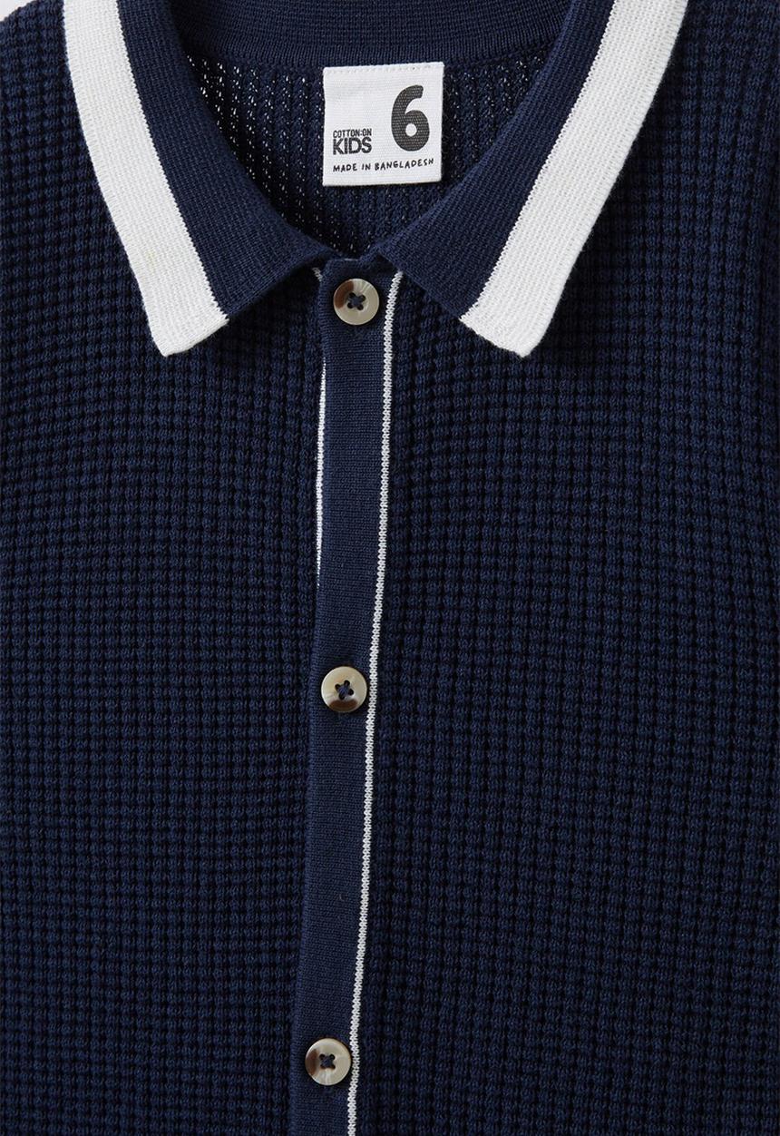 Cotton On - Knitted short sleeve shirt - squid ink/waffle