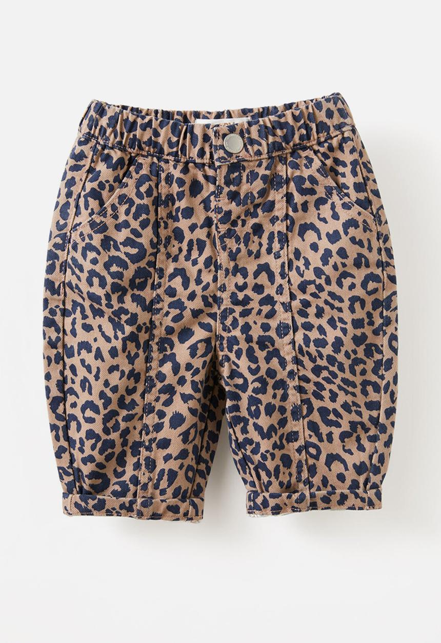 Cotton On - Jordan barrel denim jean - oatmilk/leopard