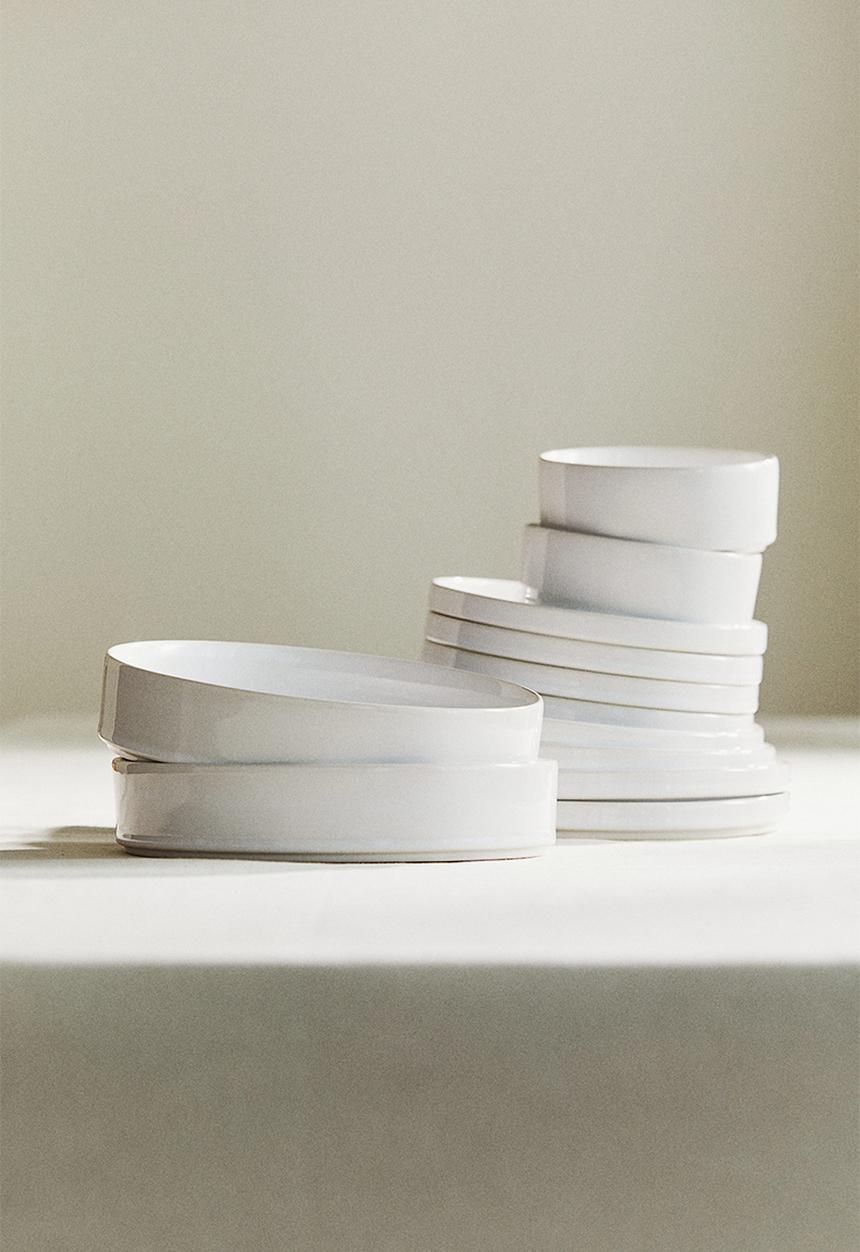 H&M - Deep stoneware plate - white