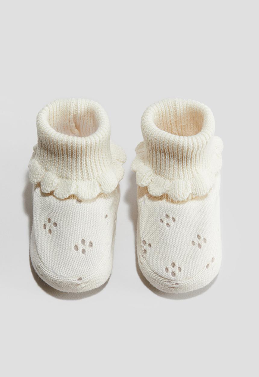 H&M - Cotton-knit booties - cream