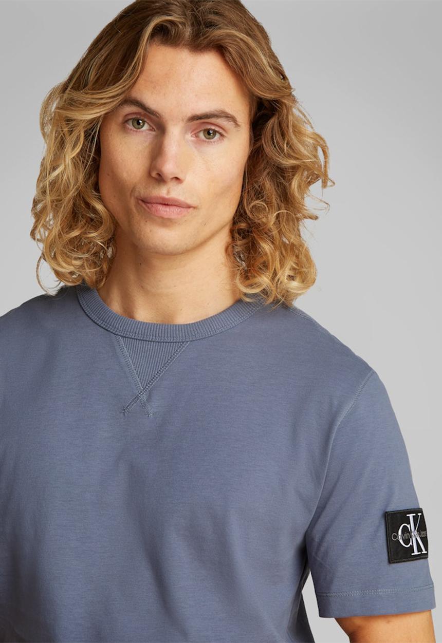 Calvin Klein - Badge Regular Tee - Grisaille