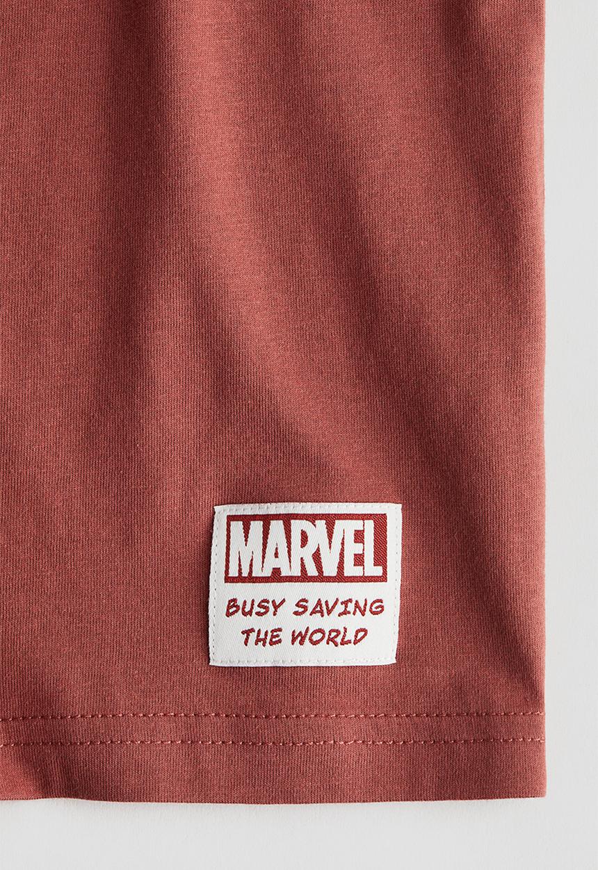 H&M - Oversized printed t-shirt - dusty red spider-man