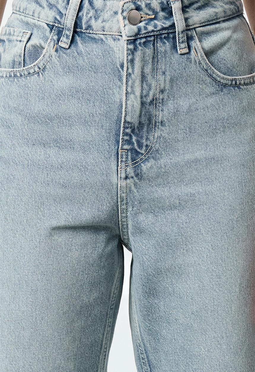 Trendyol - Blue cut-out high waist straight jeans  - light blue