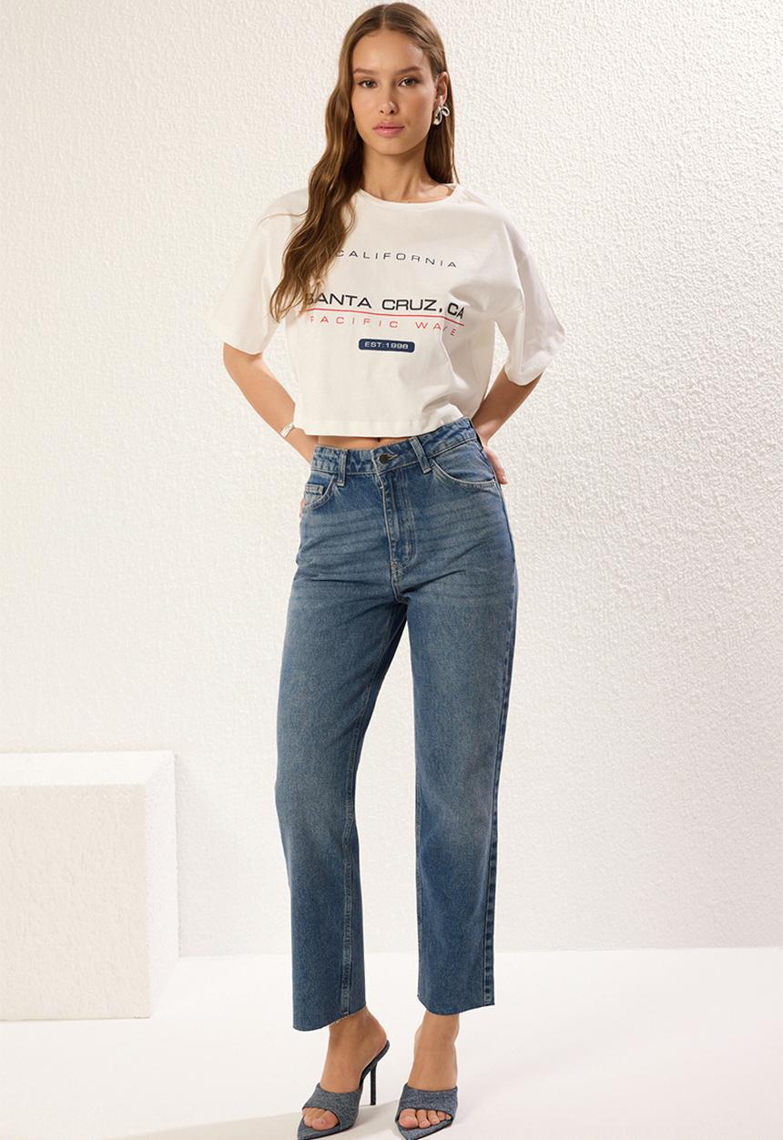 Trendyol - Leg cutout high waist straight jeans  - blue