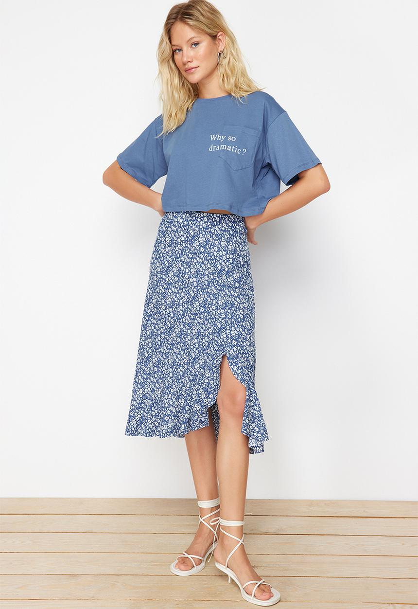 Trendyol - Printed high waist midi stretchy knitted skirt with gather detail and flounce - blue