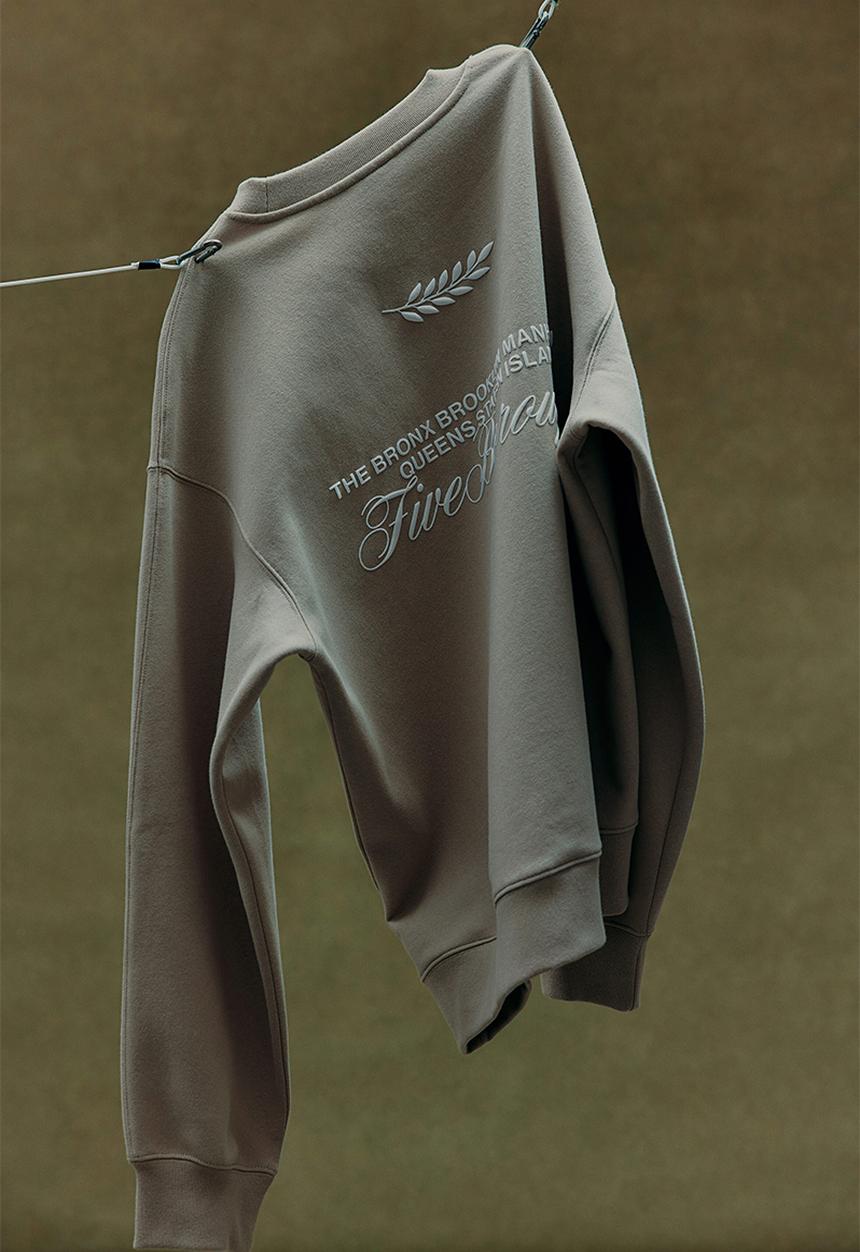 H&M - Loose fit printed sweatshirt - light beige new york