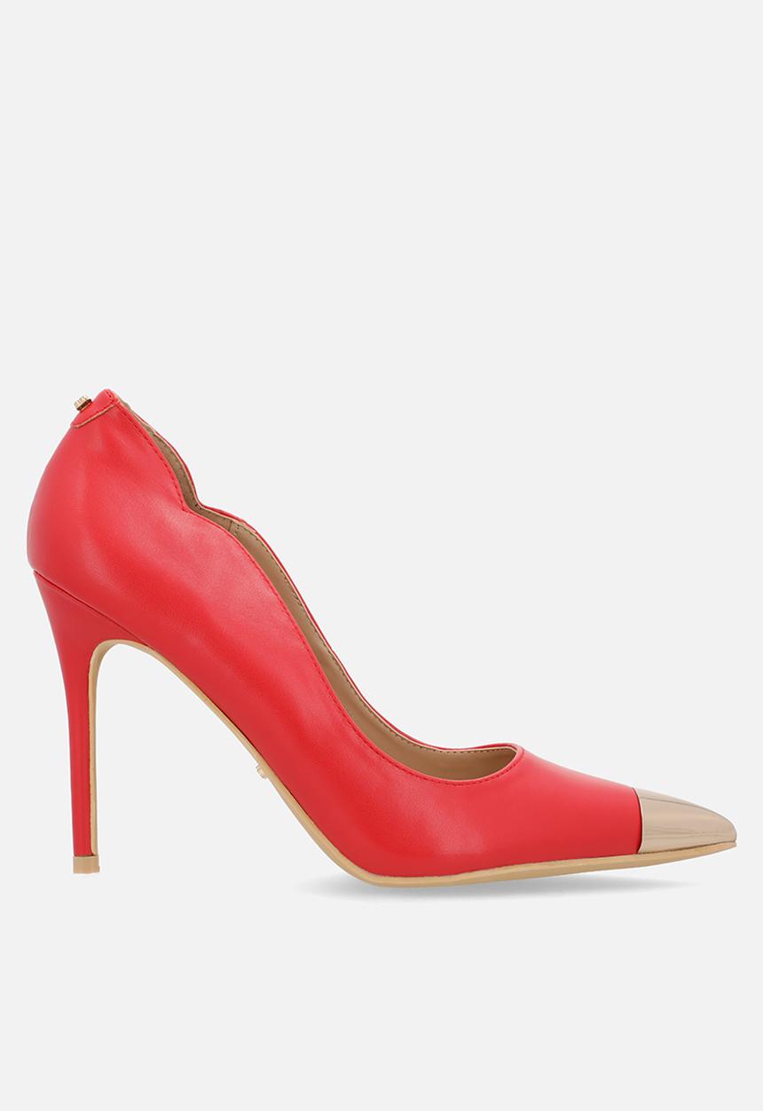 Miss Black - Lola 53 court heel - red