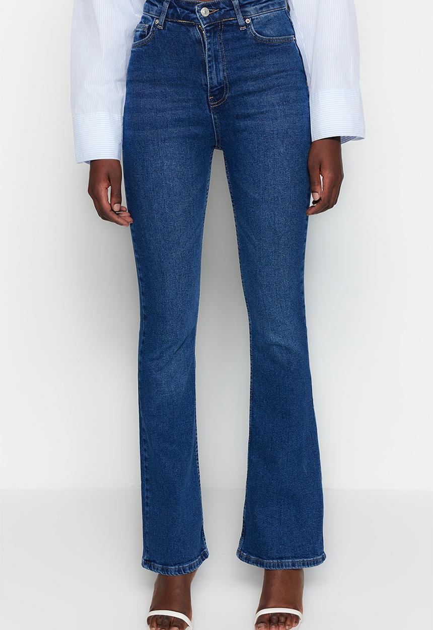 Trendyol - Sustainable high waist flare jeans  - dark blue