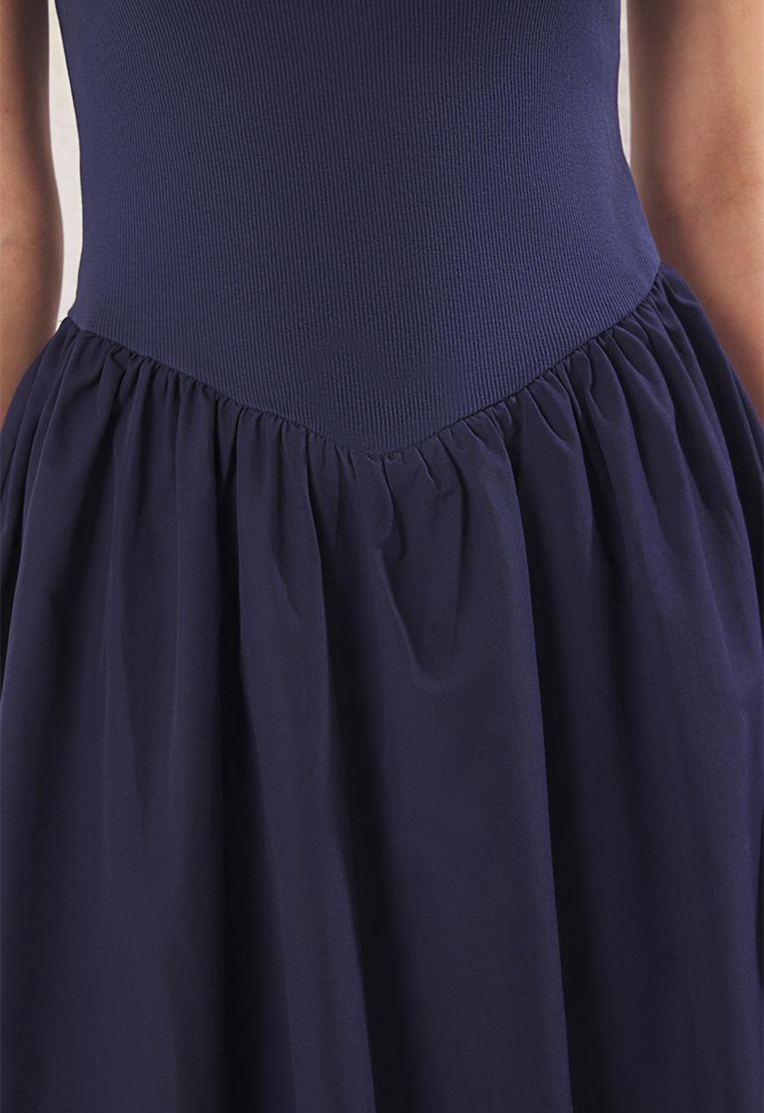 Trendyol - Poplin Ribbed Halter Neck Skater Open Maxi Knit Dress - Navy
