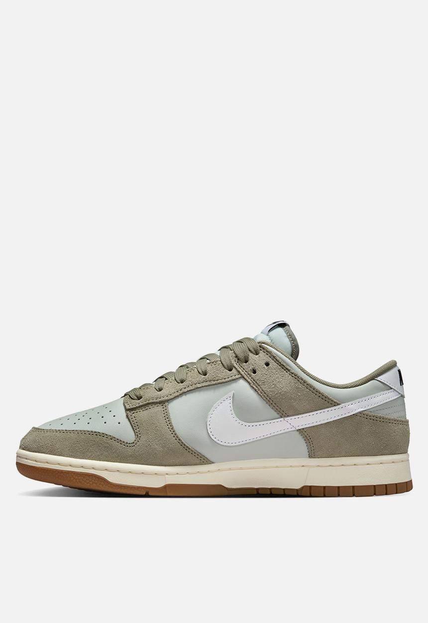 Nike - Nike Dunk Low Retro SE