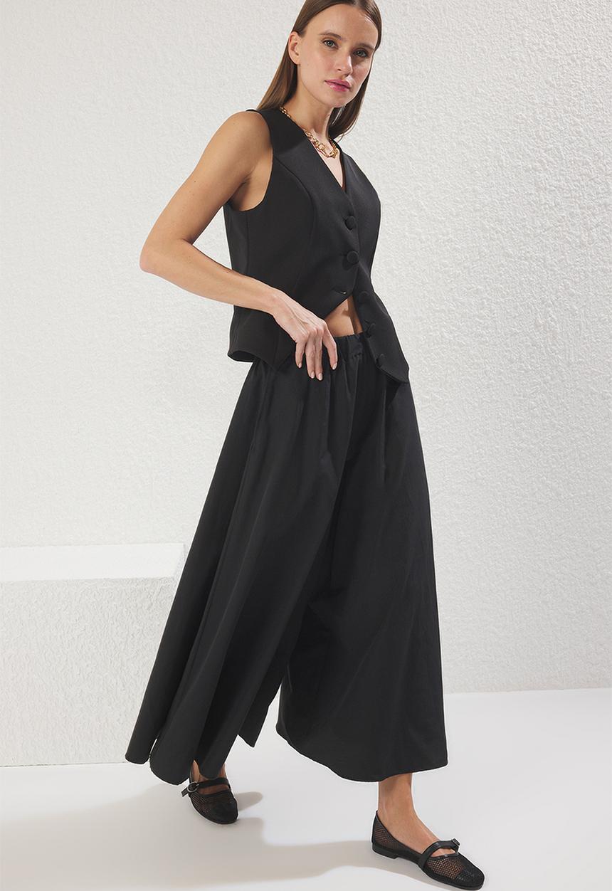 Trendyol - Matte texture wide leg  waist trousers  - black
