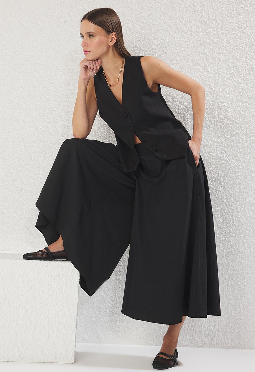 Trendyol - Matte texture wide leg  waist trousers  - black