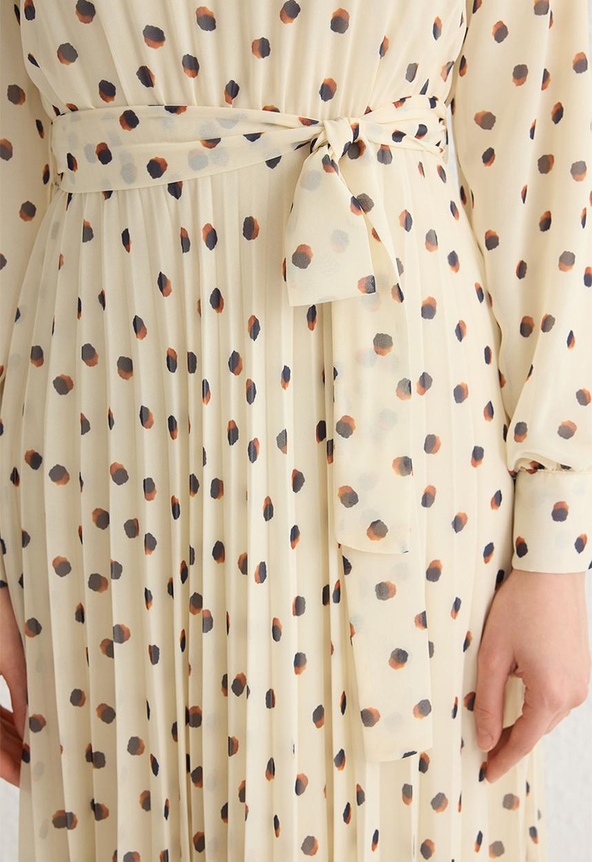 Trendyol - Ecru Polka Dot Belt Detailed Lined Pleated Chiffon Woven Dress