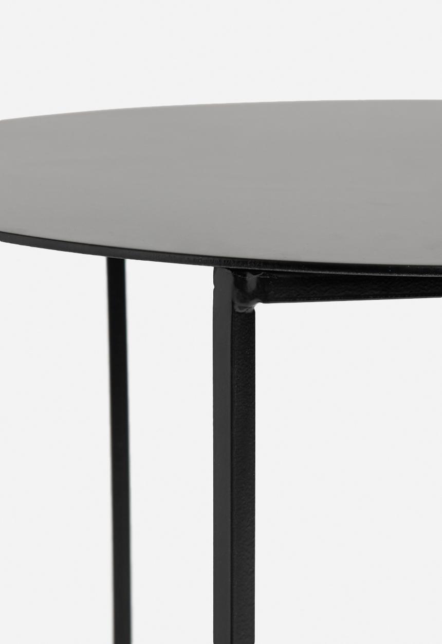 Sixth Floor - U side table