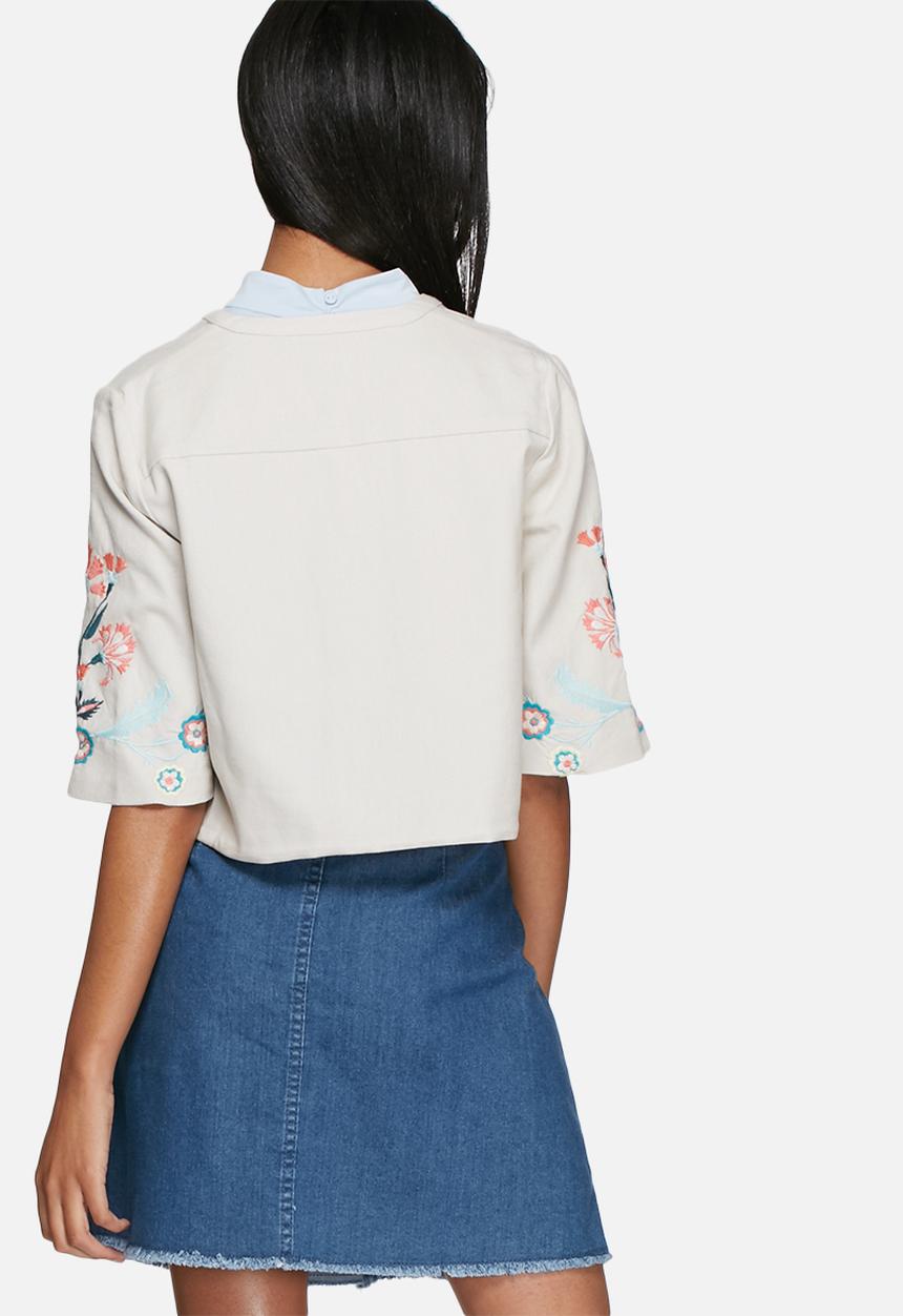 Vero Moda - Elvira short blazer