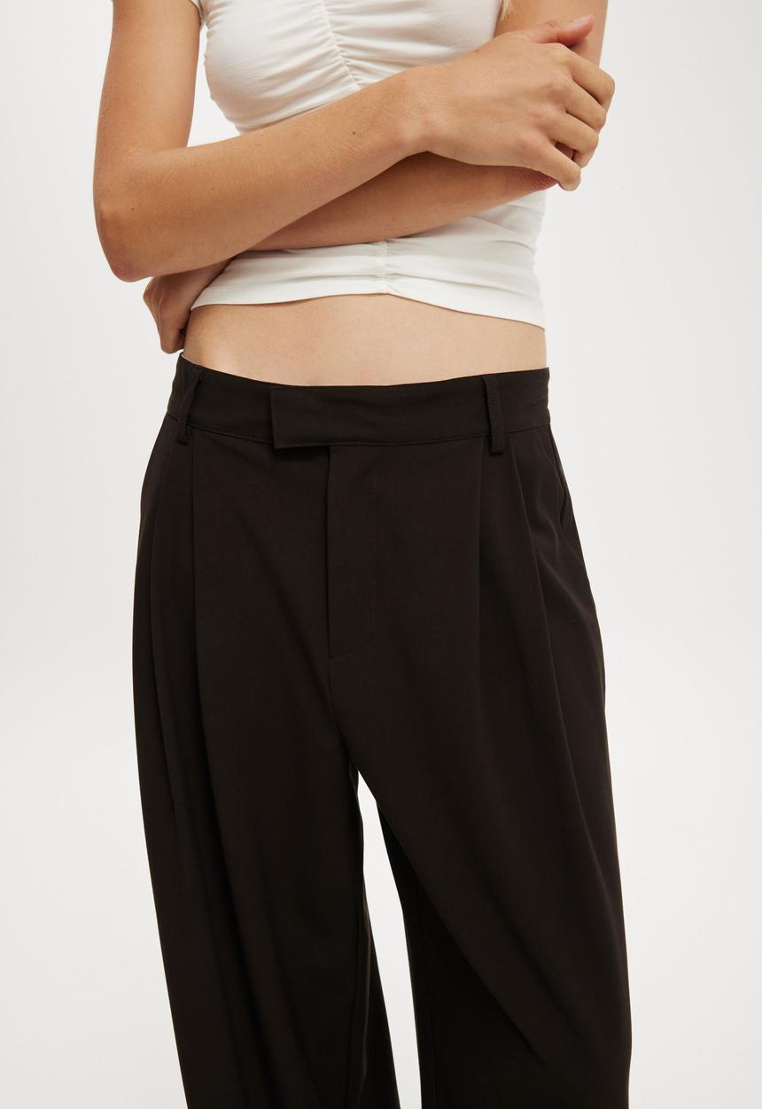 Cotton On - Lola Low Rise Suiting Pant - Light Stone