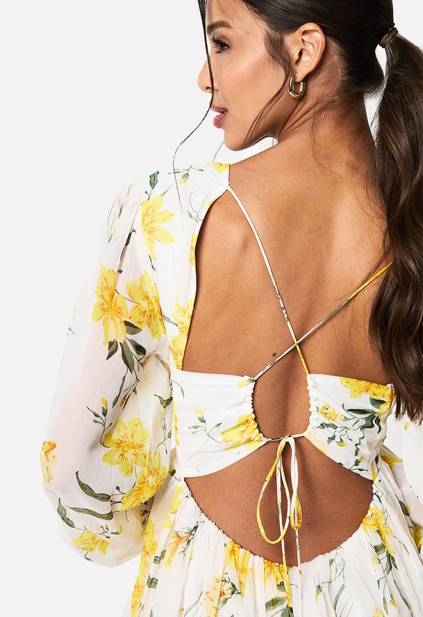 boohoo - Floral chiffon plunge ruffle midi dress - white