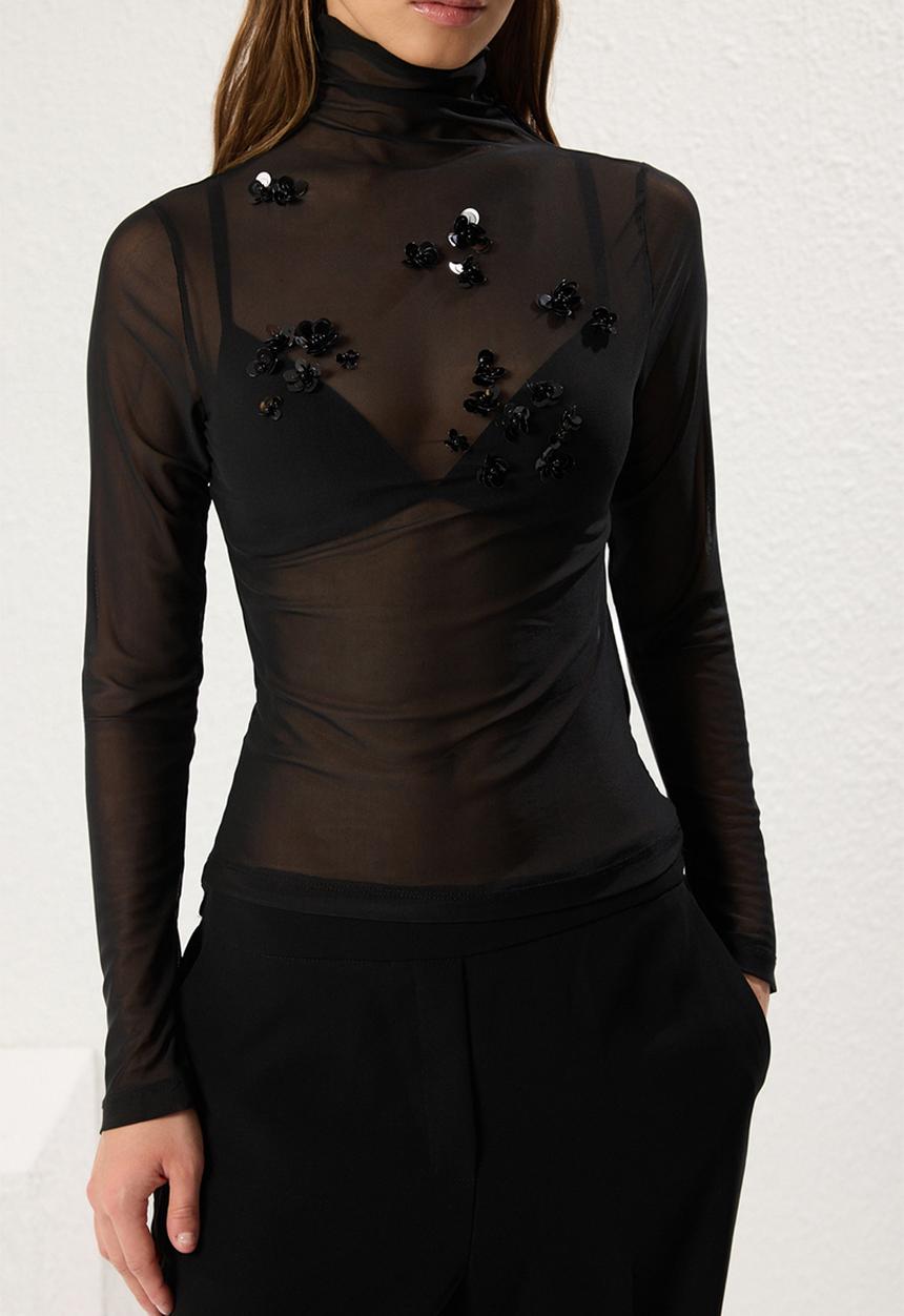 Trendyol - Black Floral Accessory Detailed Tulle Fitted Knitted Top