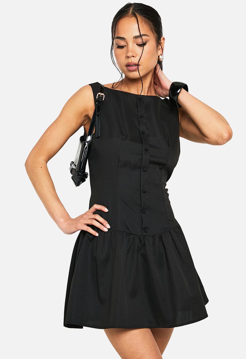 boohoo - Slash neck button detail mini dress - black