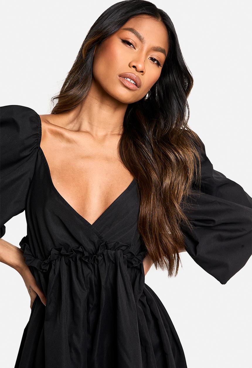 boohoo - Puff sleeve plunge smock dress - black