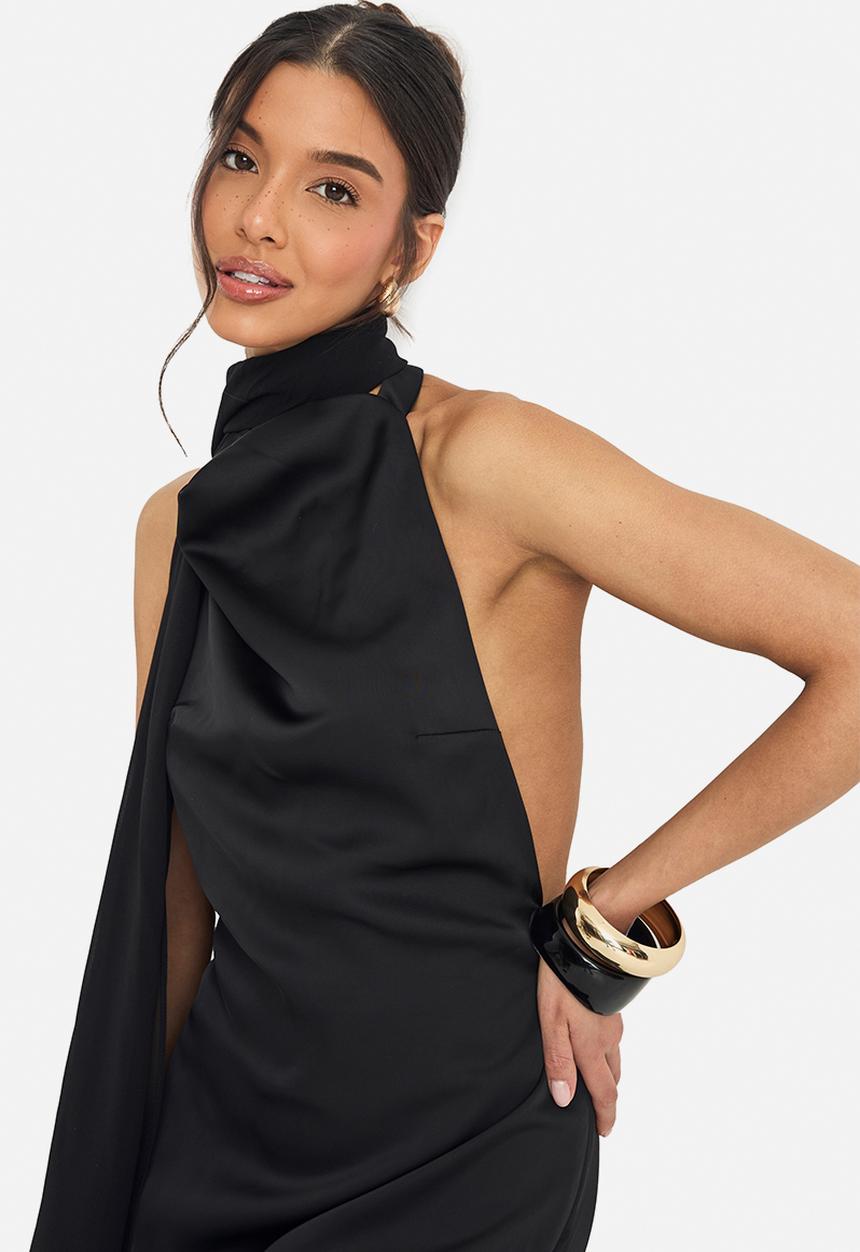 boohoo - Satin maxi dress with chiffon scarf - black