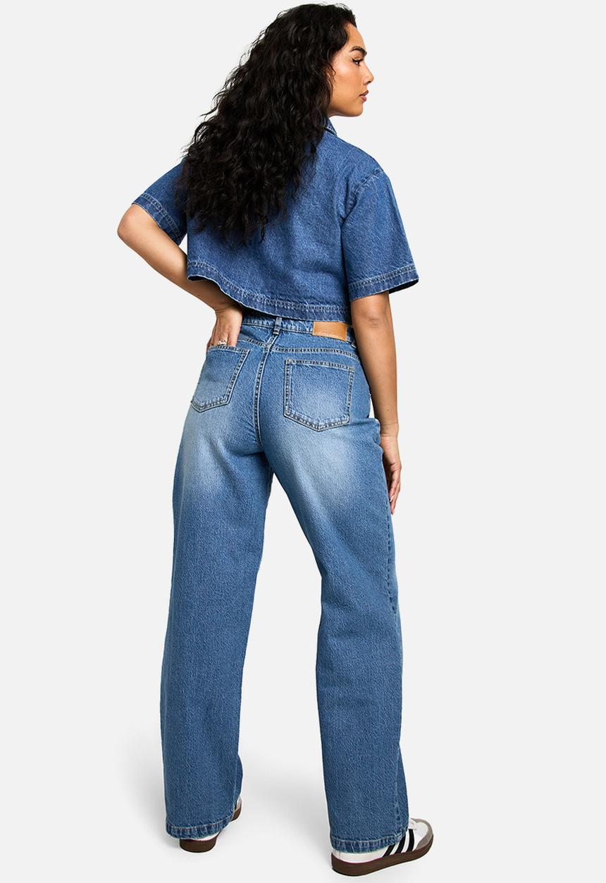 boohoo - The mid waist wide leg jean - vintage wash