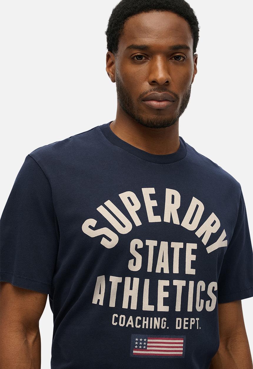 Superdry. - Athletic Ess Tee - Bradley Navy
