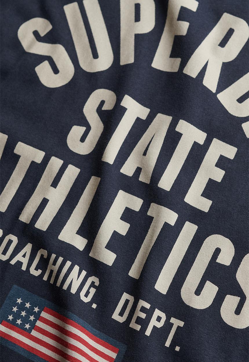 Superdry. - Athletic Ess Tee - Bradley Navy