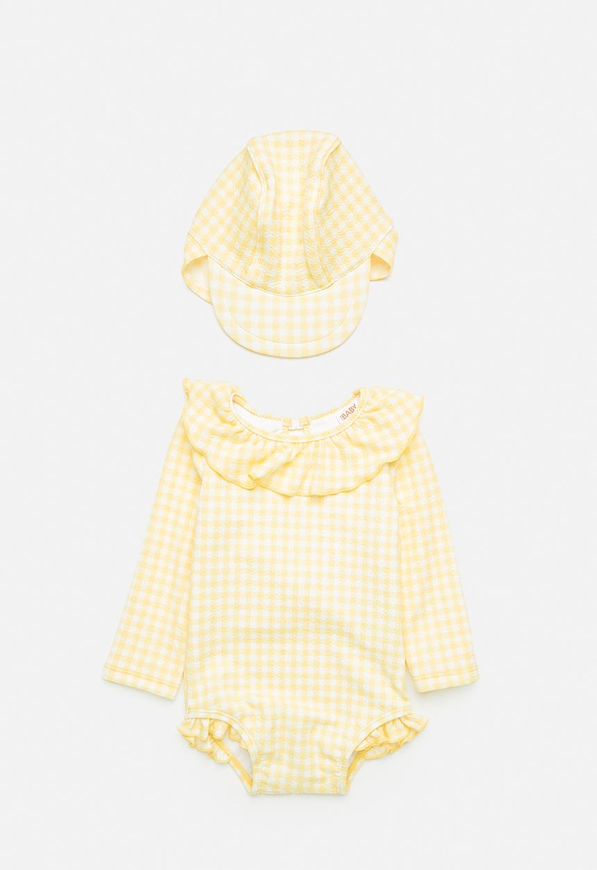 Cotton On - Bundle lucy swimsuit & sammy hat - baby yellow/mini gingham