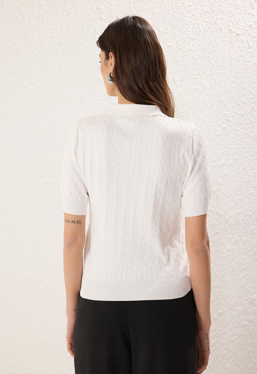 Trendyol -  Polo Collar Knitted Premium Yarn Top-Ecru