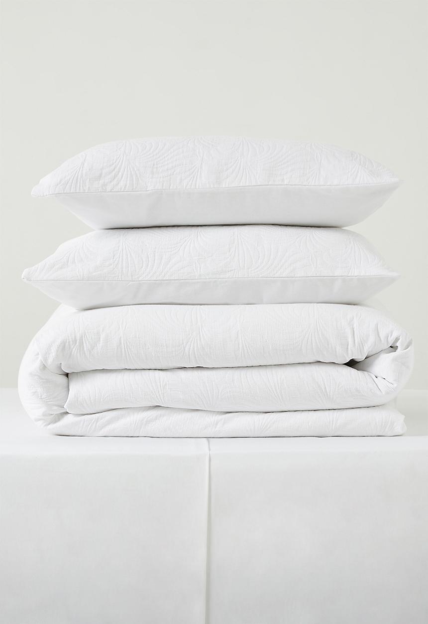 Sixth Floor - Cotton Matelasse Foliage Duvet Set - White