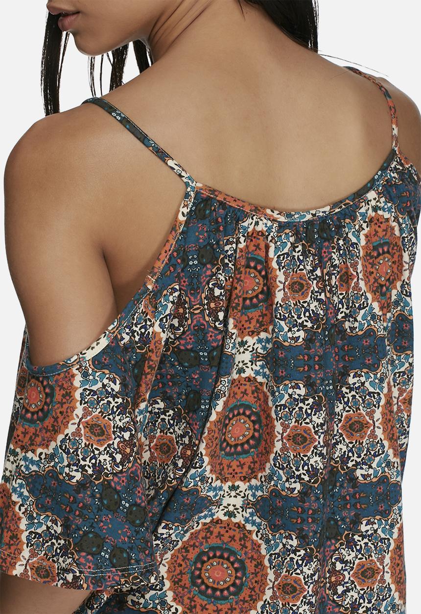 Vero Moda - Malu Rami cold shoulder top