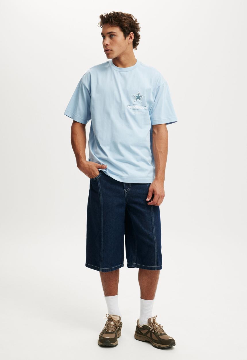 Cotton On - Box Fit Nfl T-Shirt - Lcn Dal Pearl Blue / Dallas Cowboys
