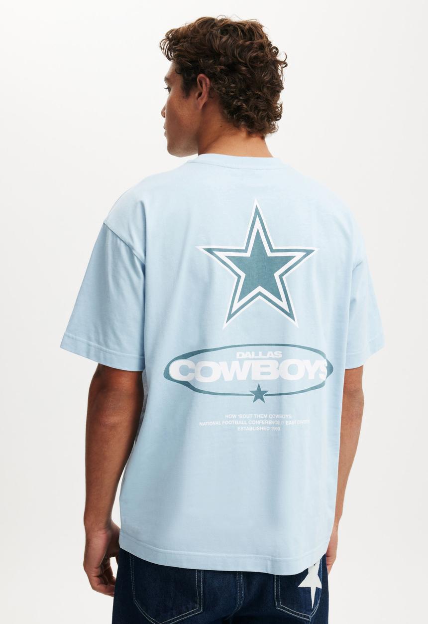 Cotton On - Box Fit Nfl T-Shirt - Lcn Dal Pearl Blue / Dallas Cowboys